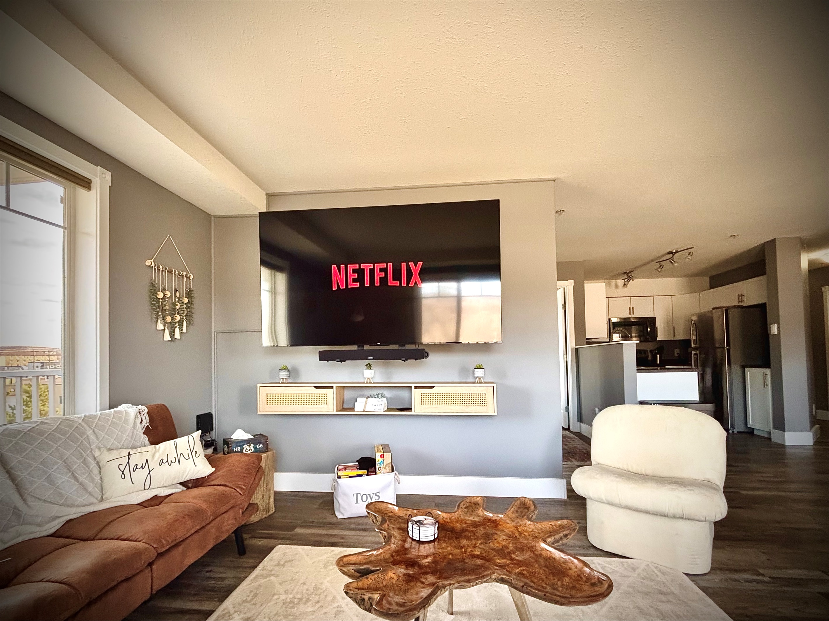 75" Roku TV with premium Netflix and Amazon Prime streaming services