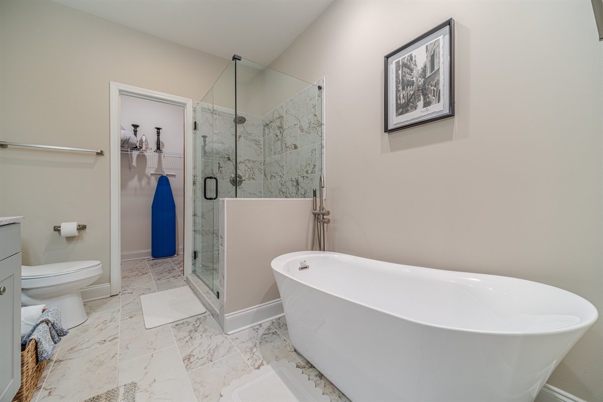 Soaker Tub in Master Bath