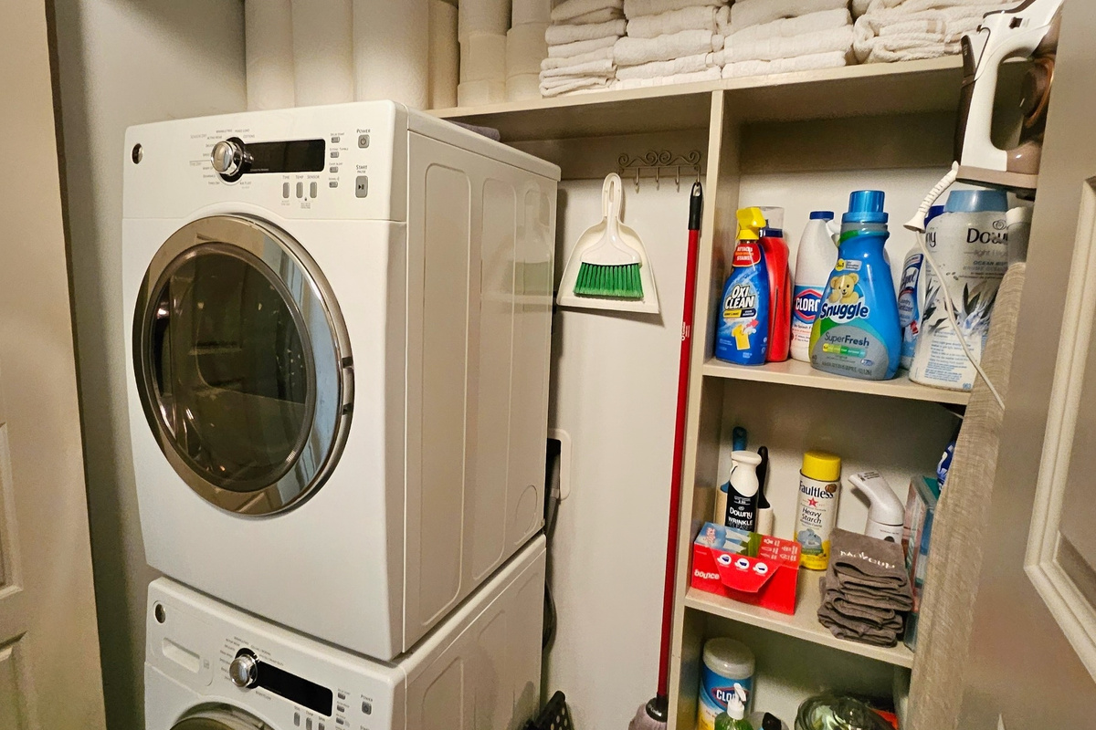 Washer/dryer and all the things!