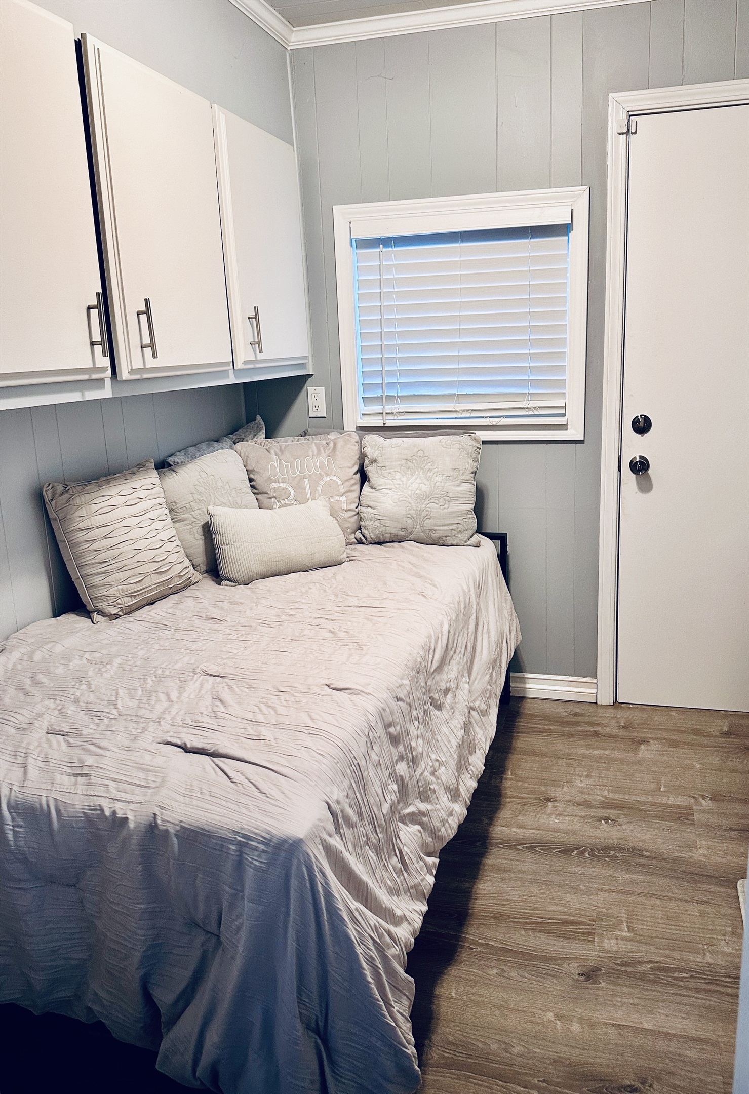 Bedroom 3 - Twin Trundle Beds plus Laundry Room “Closet"