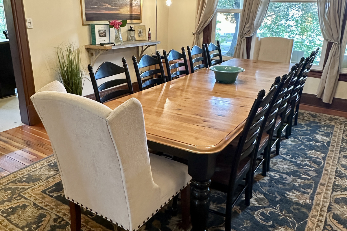 Formal Dining Room, large Farm Table, seats 12.
