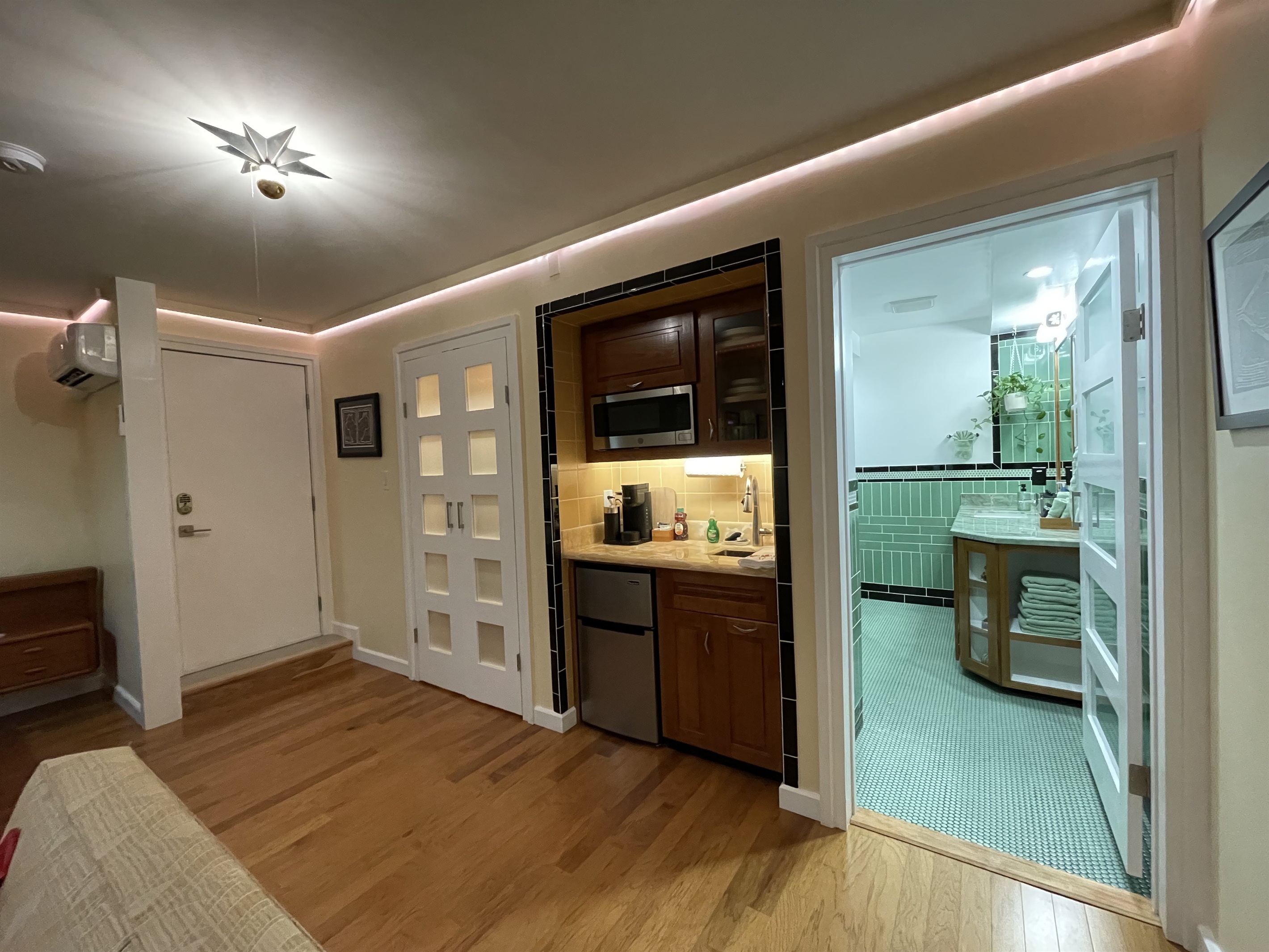 Kitchenette