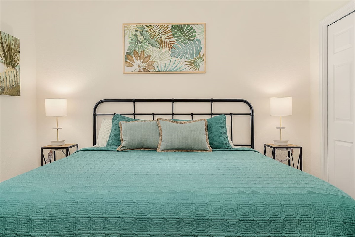 Experience coastal comfort with cozy bedding for a restful night.
