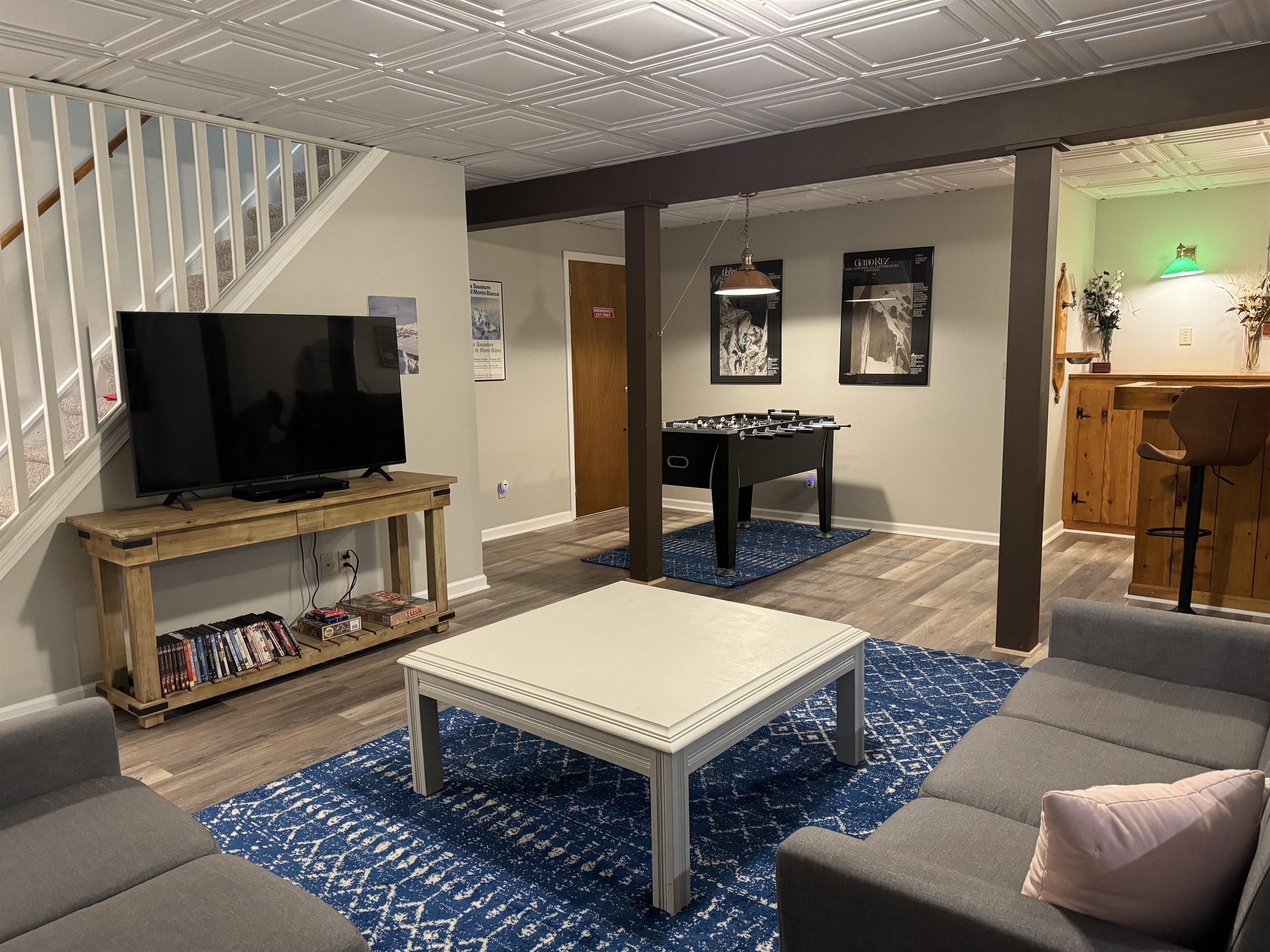 Lower level gamroom/bar