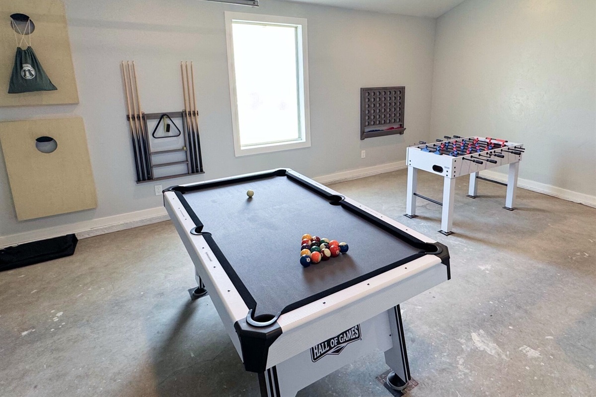 Game Room - Pool Table