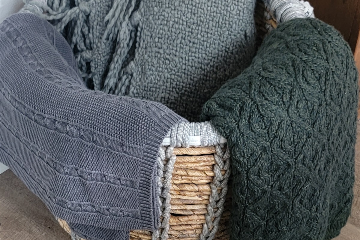 Extra Throw Blankets