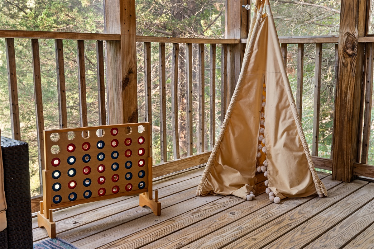 Enjoy the screened in back porch