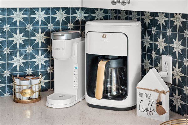 Keurig k-cup coffee maker & 14-cup programmable coffee maker