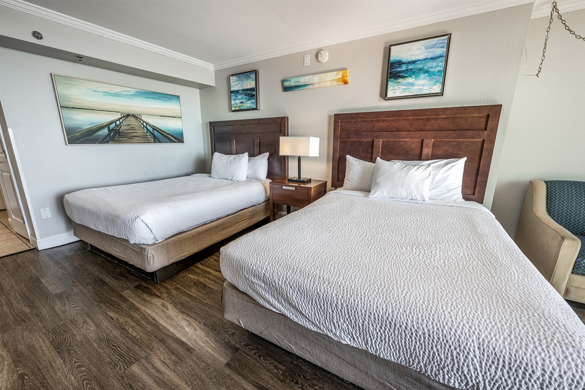 Room with Stunning Views🌊☀️