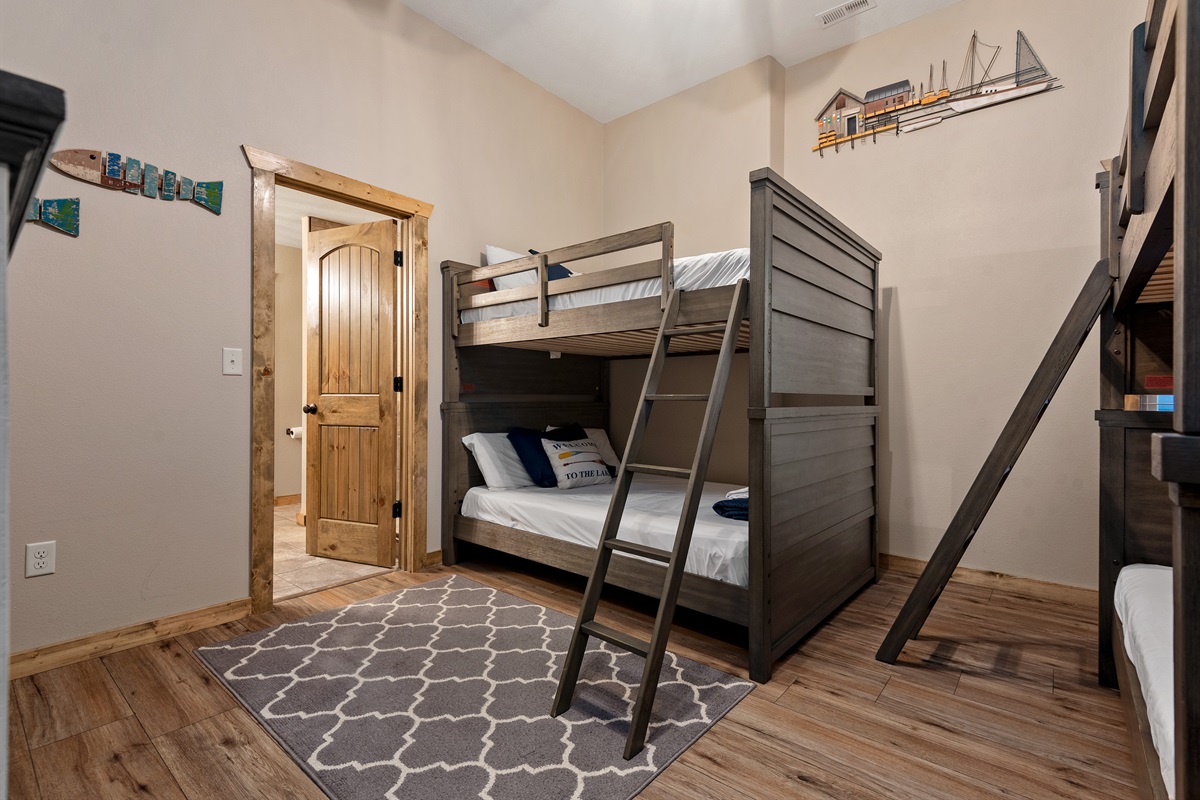 Lower level bunk room w/ ensuite bath