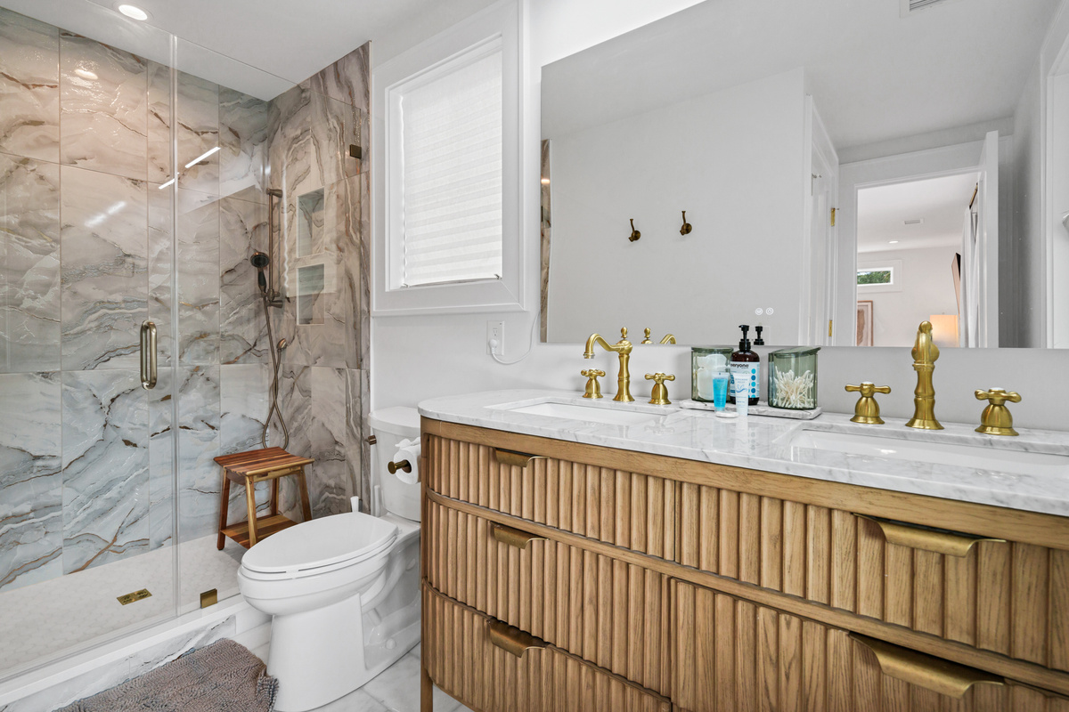 Walk In Marble Shower
