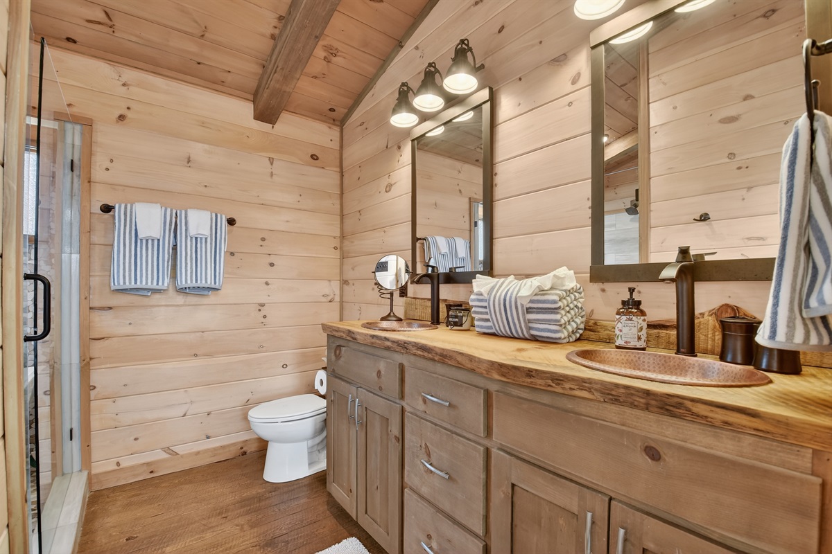 Primary King Suite Bathroom