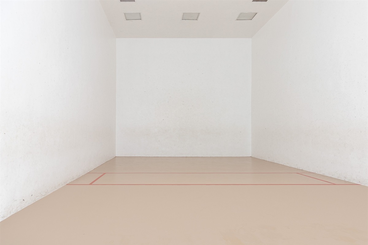 Racquetball more your speed?? Sign up at the front desk to reserve your time!