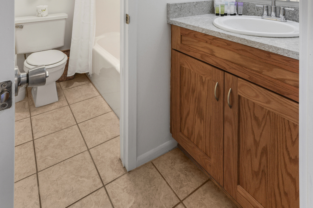 Upstairs Bathroom