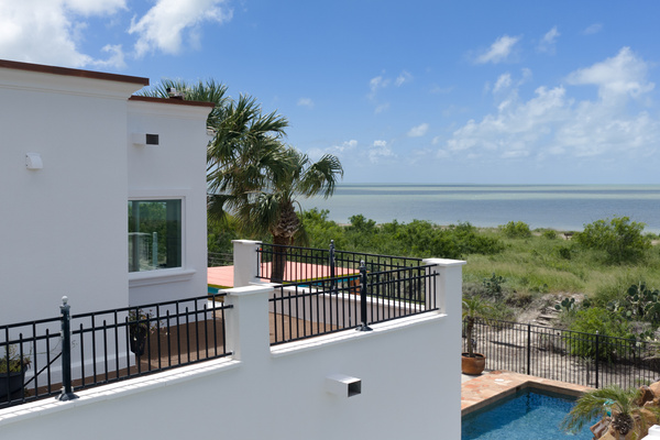 Balcony/bayviews
