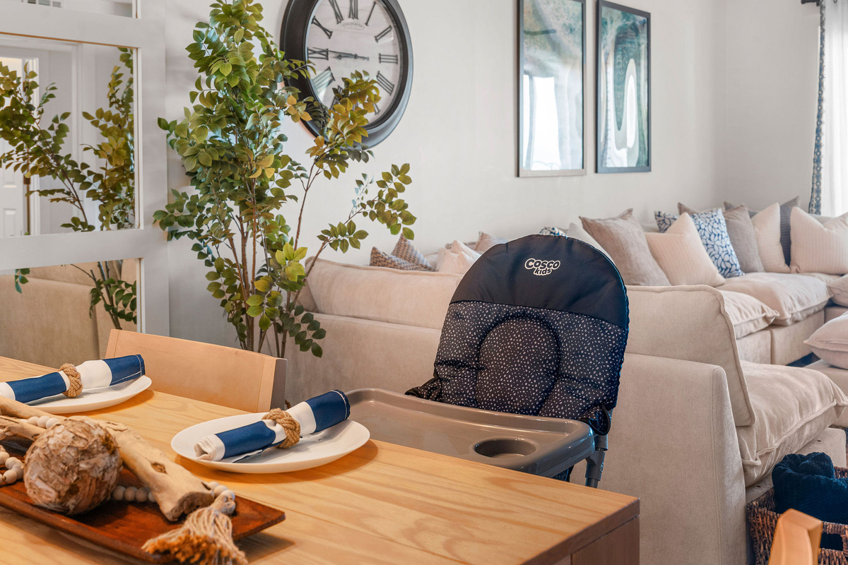 High Chair can be easily set up at the kitchen table for easy dinners.