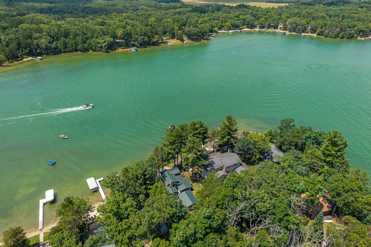A bird's-eye view showcases the property's peaceful surroundings and everything waiting for you during your stay.