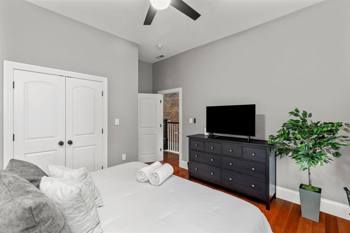 Unpack your bags and stay for a while!  There's plenty of space to store your personal items.  Enjoy the Samsung Smart TV with access to Samsung TV or log into your favorite streaming apps.