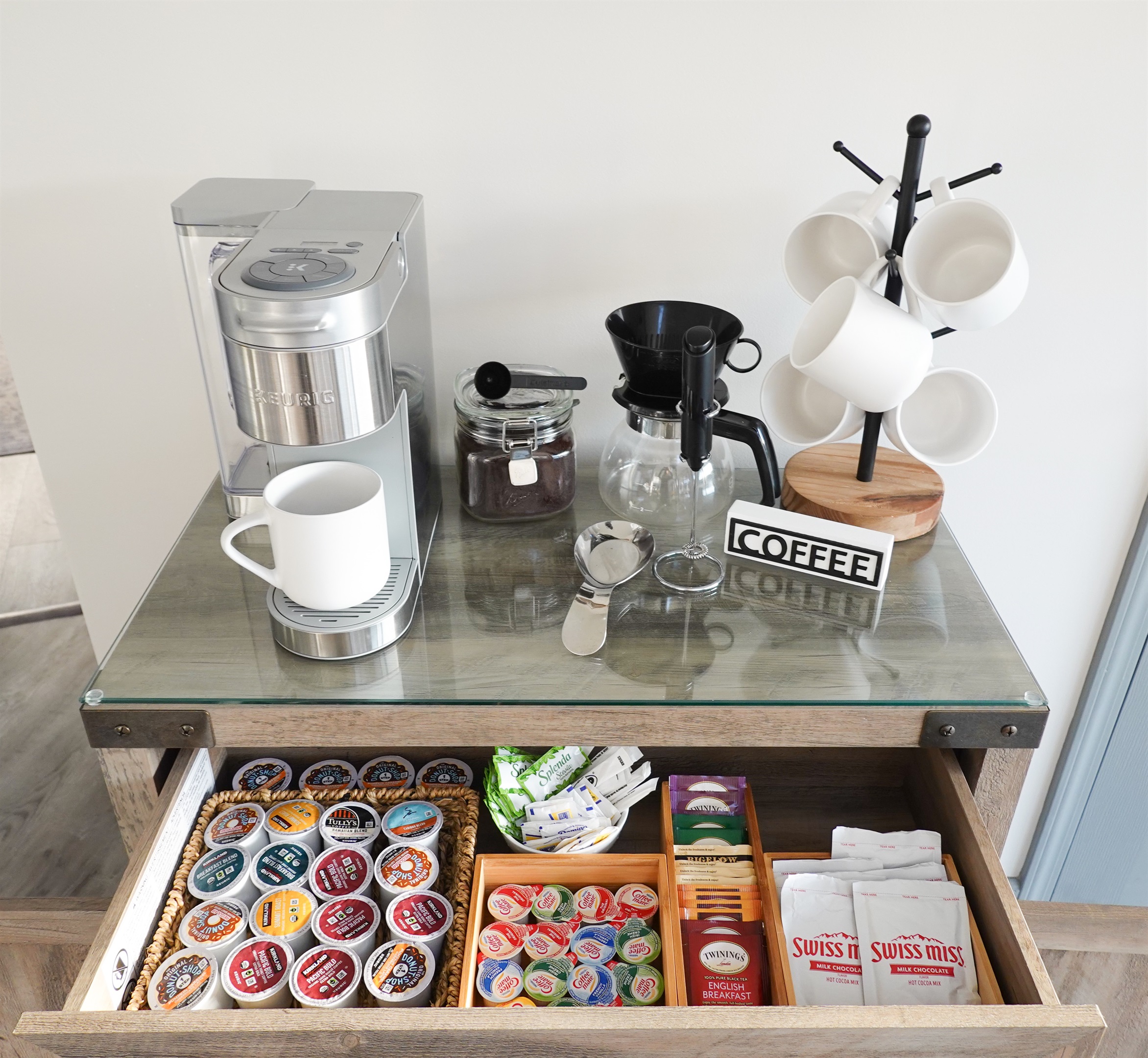Take your pick from our morning beverage options and enjoy it on the porch, where you can sip and unwind while taking in the picturesque morning view of the lake. Fully stocked with Keurig pods, premium ground coffee, tea, hot chocolate & creamer.
