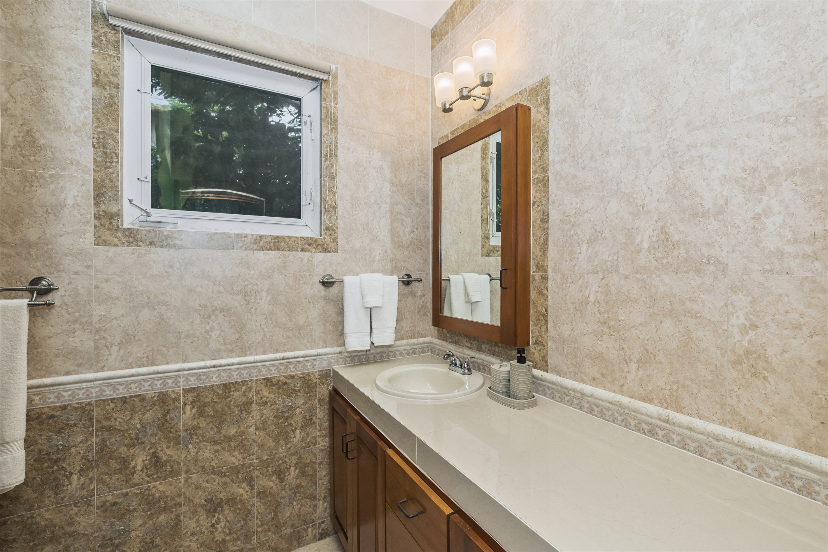 Bedroom 1 Private Bathroom