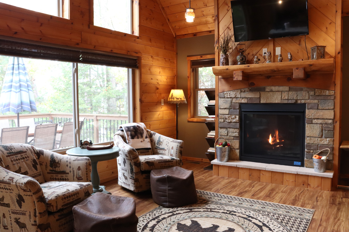 Living Room - Lake View
