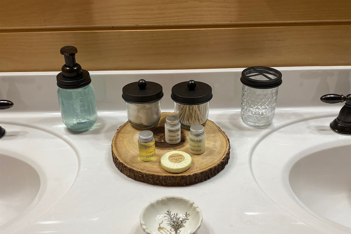 Hand soaps and accessories come with the cabin