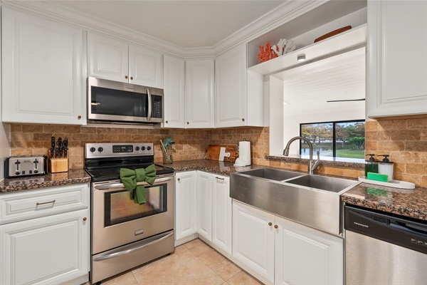 Kitchen fully stocked