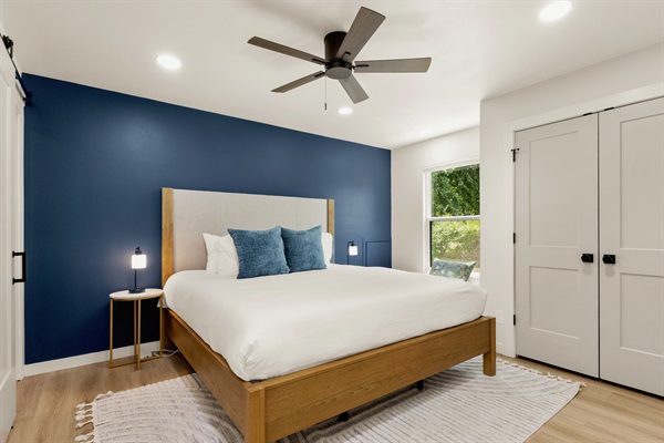 You'll feel pampered like royalty on the comfortable king-size bed, which can be found in three of our six bedrooms.
