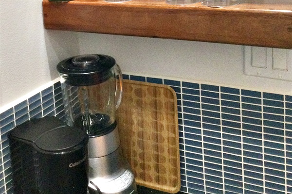 Blender for you to make frozen drinks 