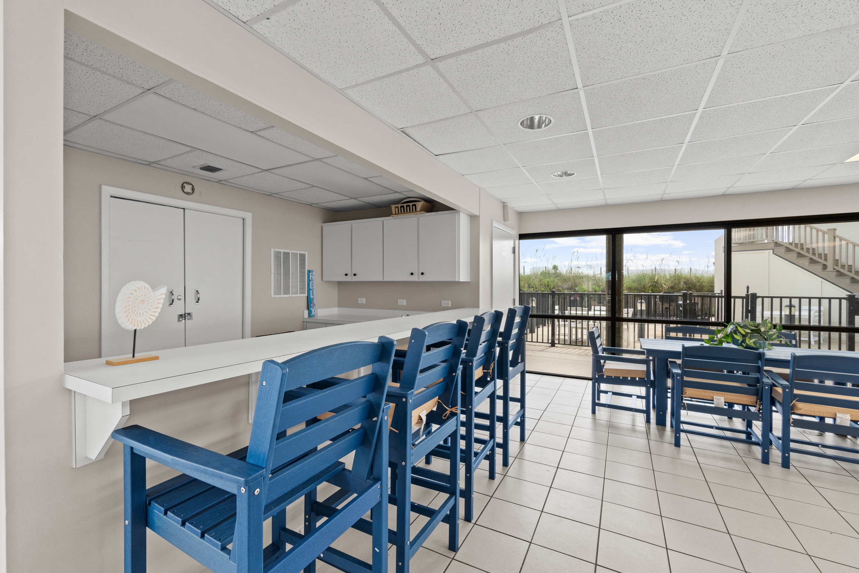 Seating in clubhouse