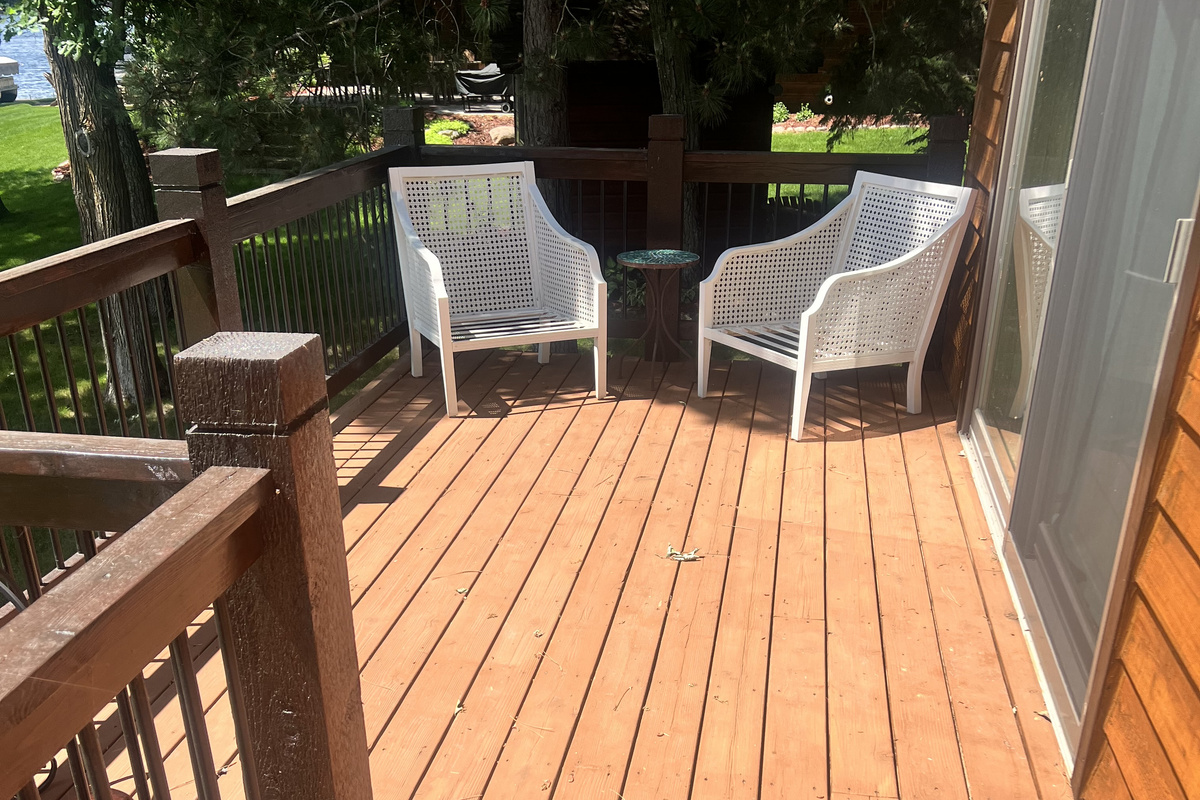 Sitting chairs outside of master bedroom