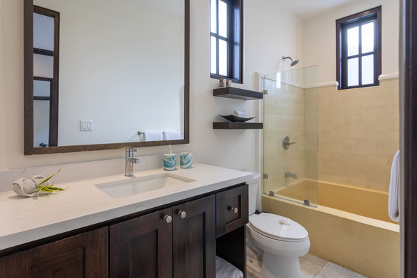 Steps from the Beach | 2BR Flat in Las Catalinas