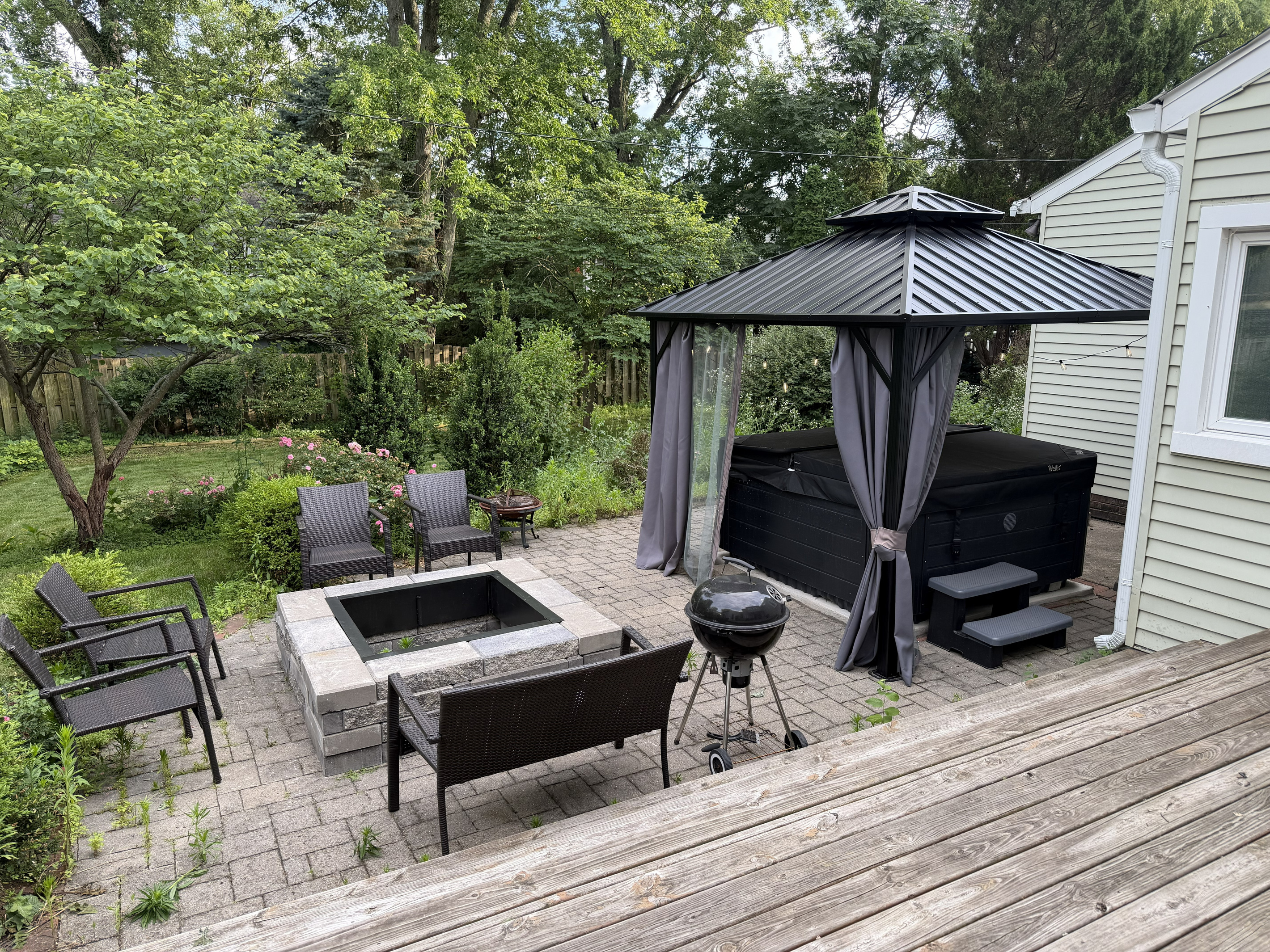 Backyard fire pit and hot tub
