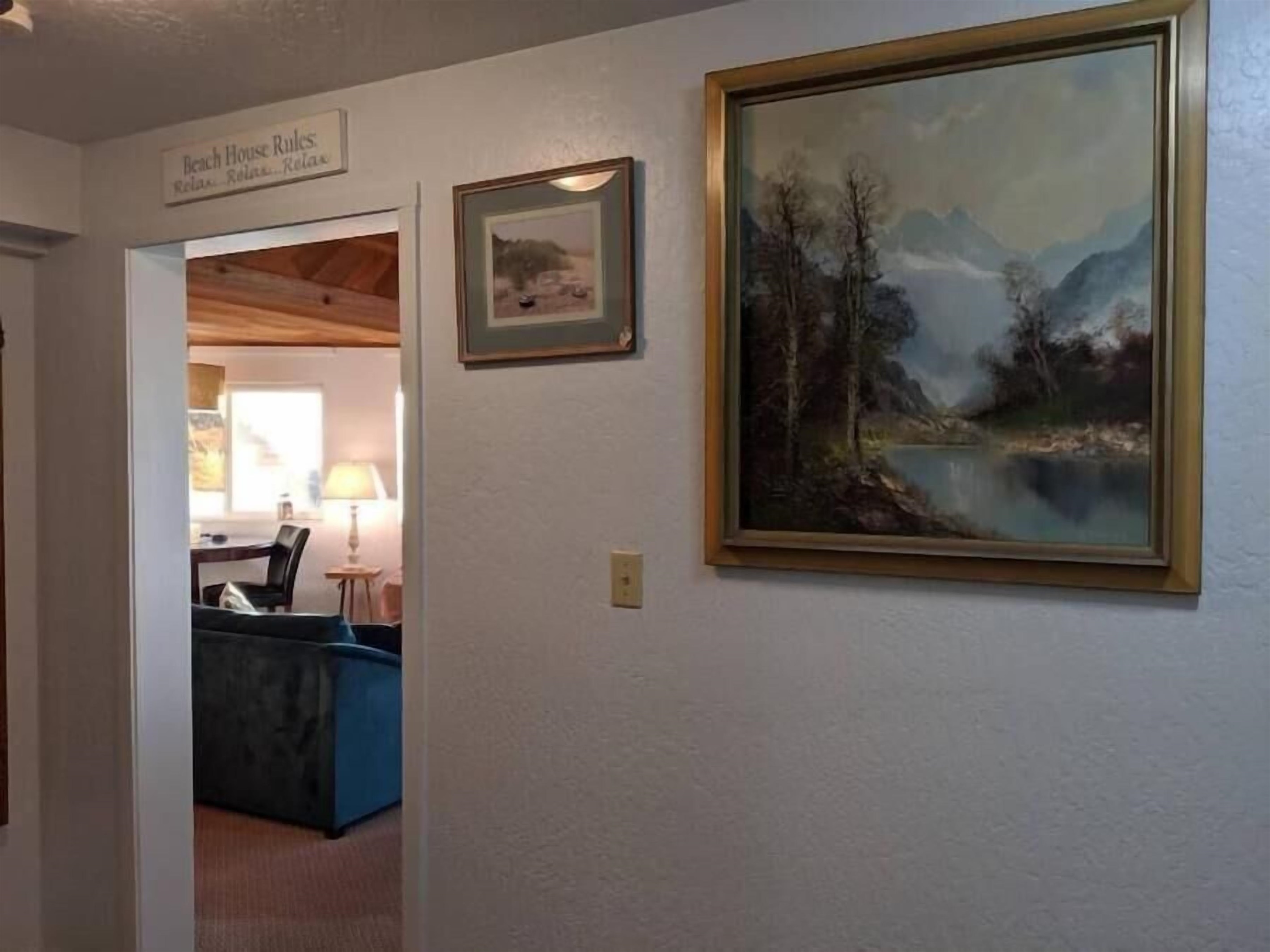 hallway between living and bedroom