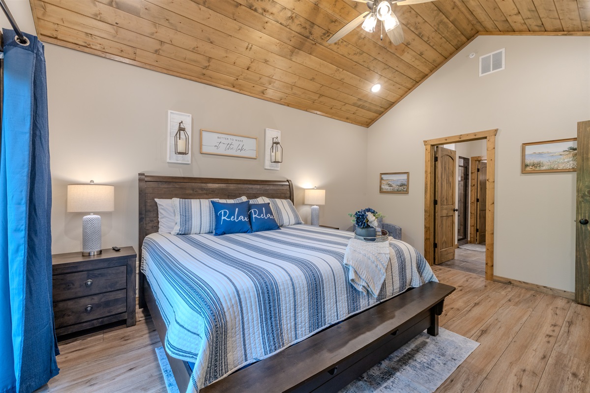 Main level king master bedroomm