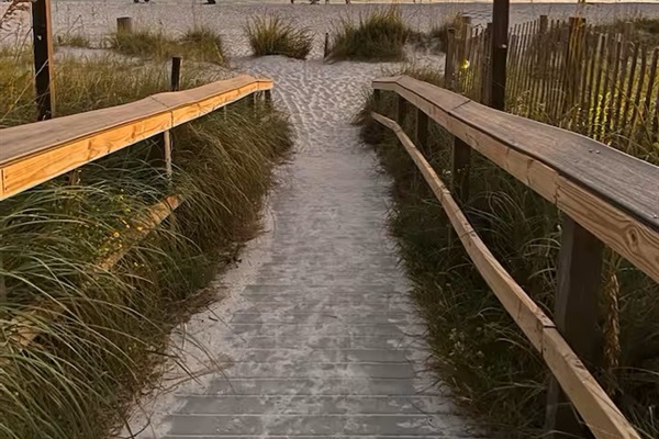 Private Entrance @ Beach House