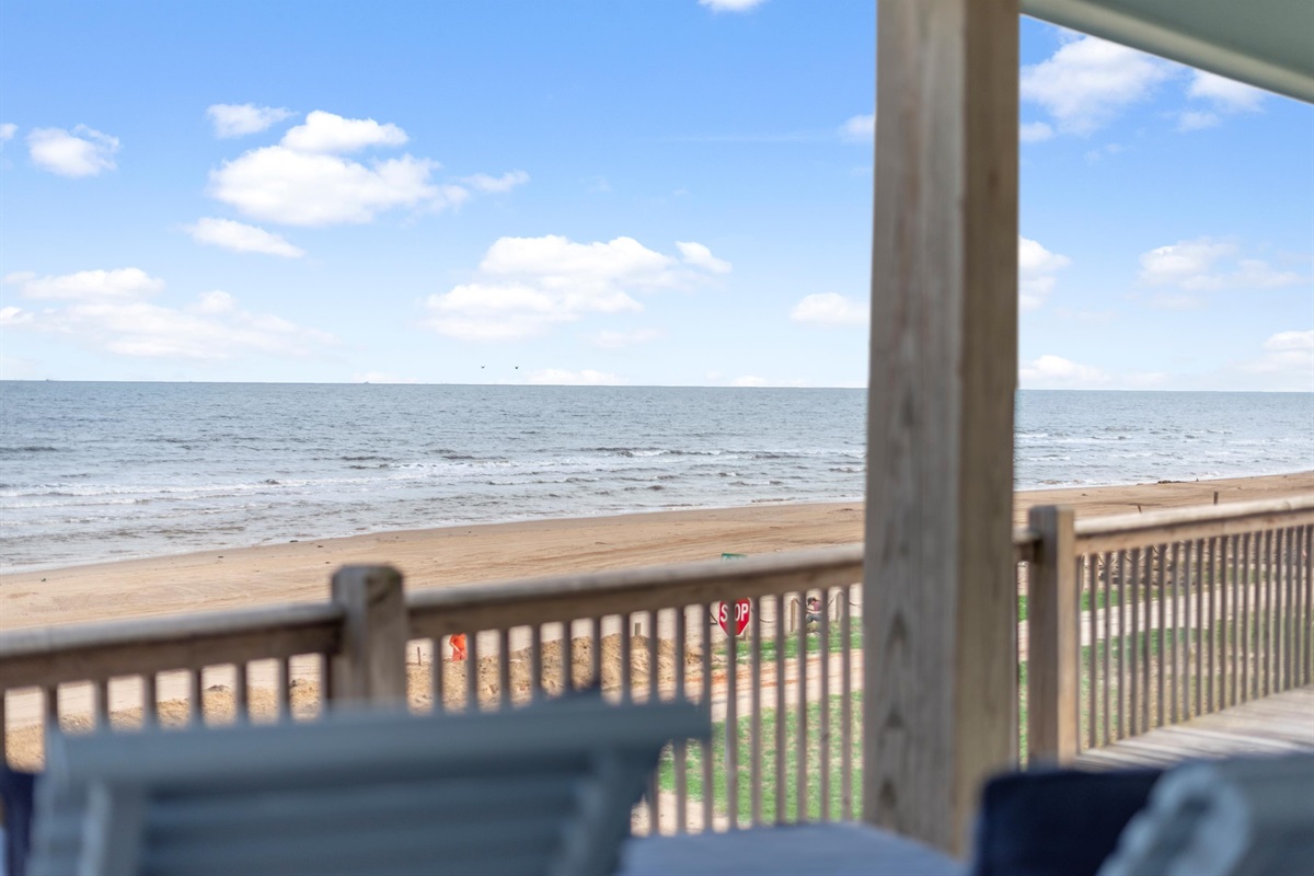 e5a2945fab314b6f92e40414792341a0 Large | Beachhouse | Texas | TX | Vacation Homes | Galveston | Crystal Beach | Kokomo | Breezy Days | Beachfront Elegance | Sunrise Serenity | Southern Sands Property Management, LLC