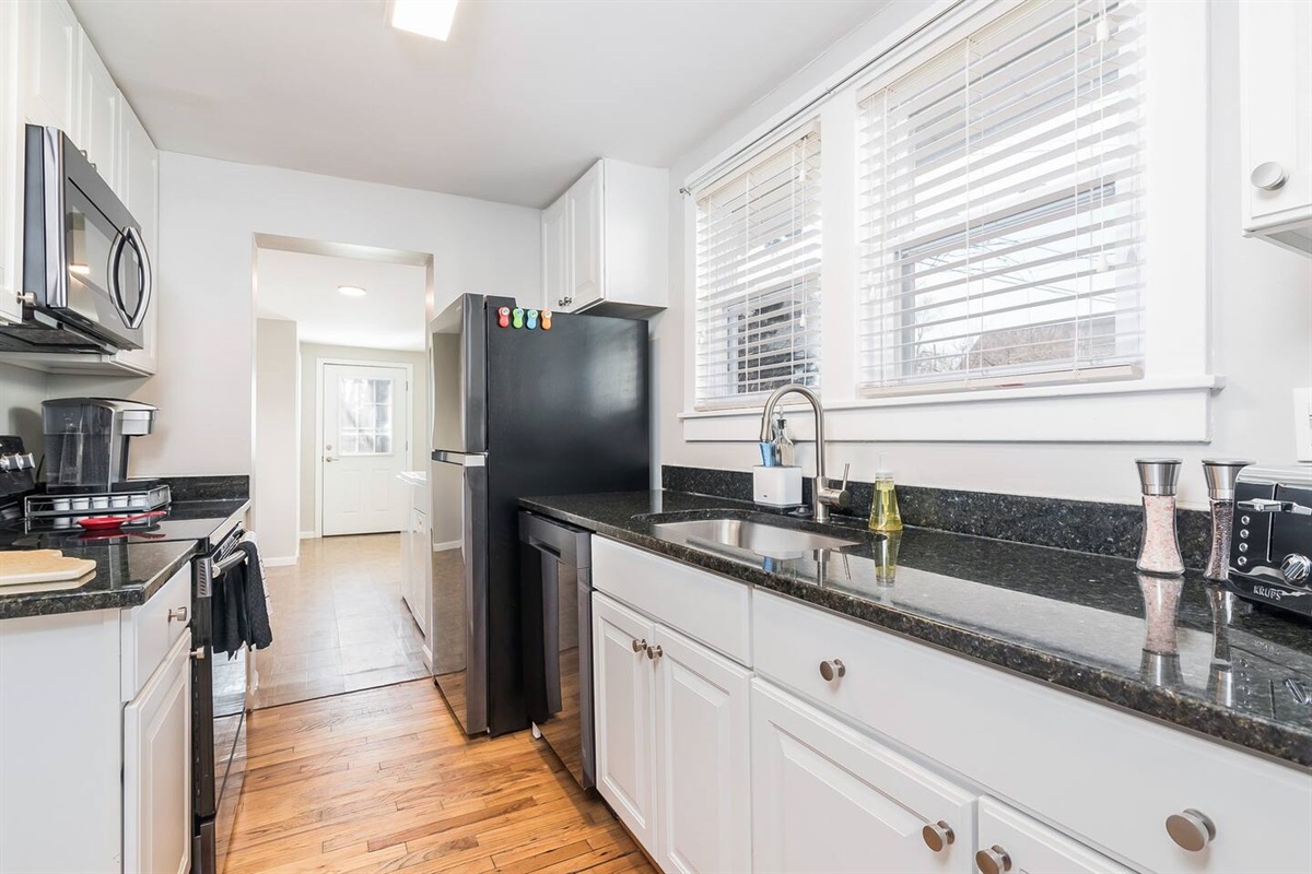 Fully equipped kitchen