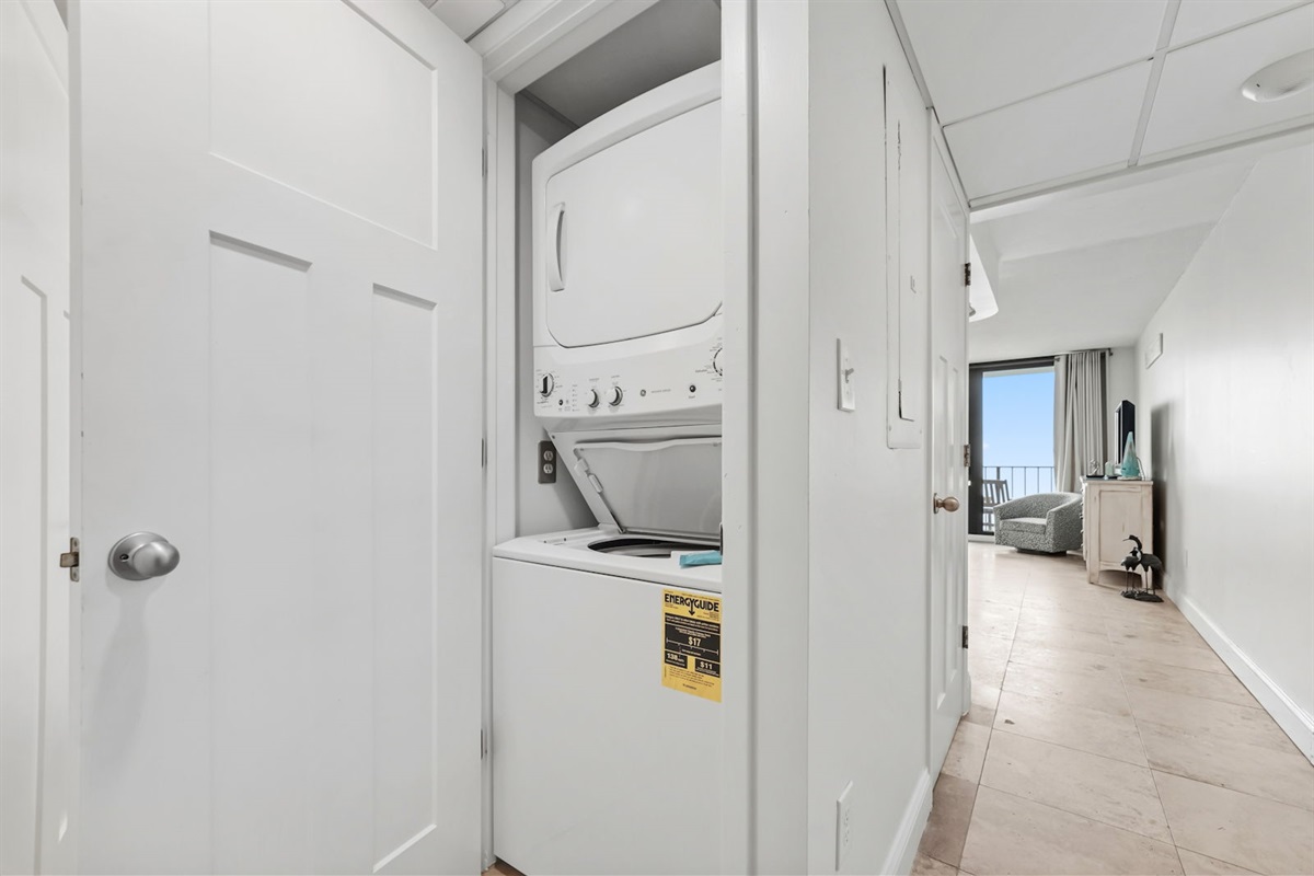 private washer & dryer