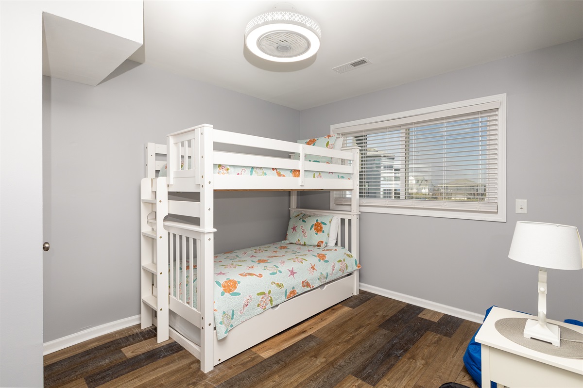 Kid's room with bunk bed and trundle