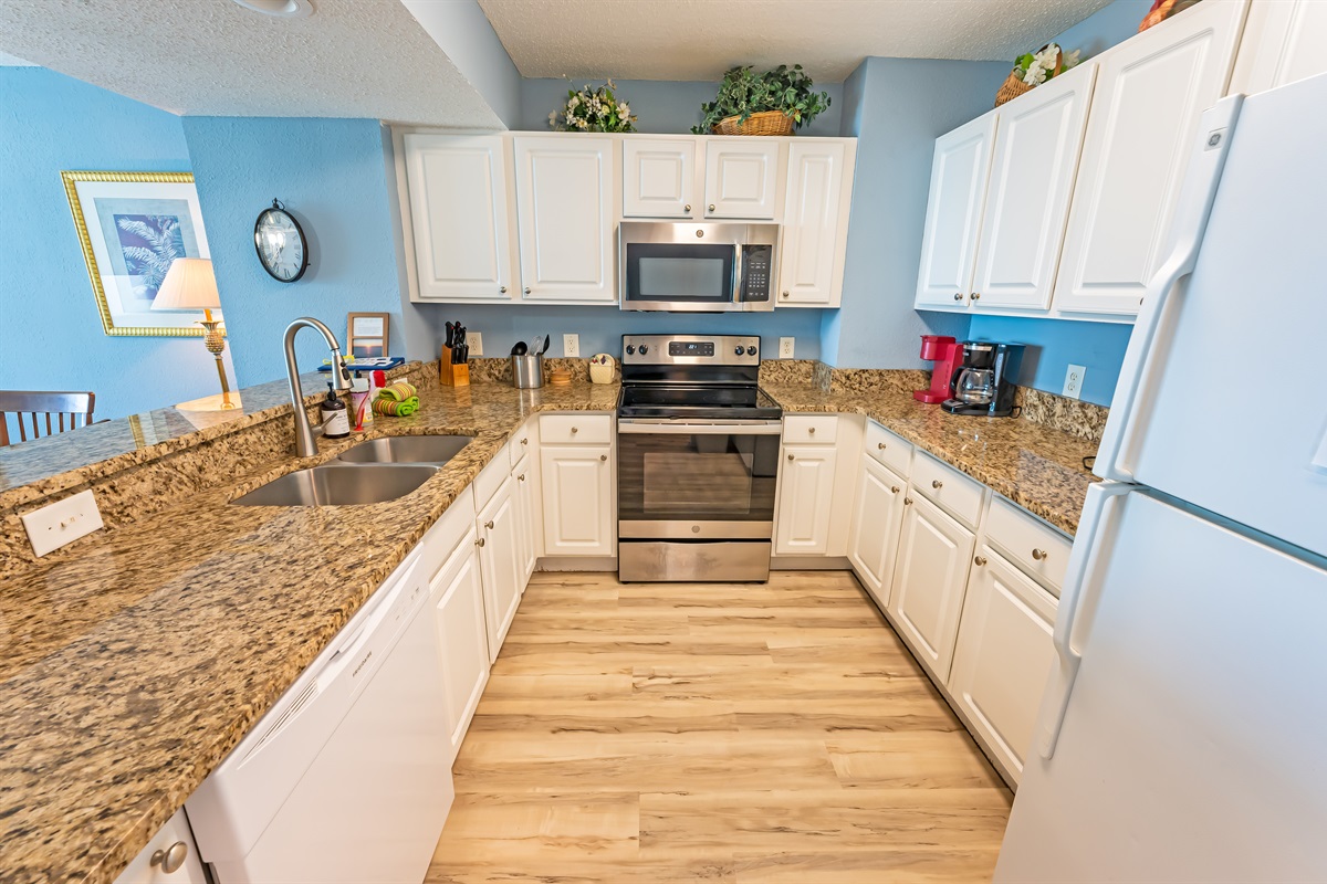 Large Kitchen Area