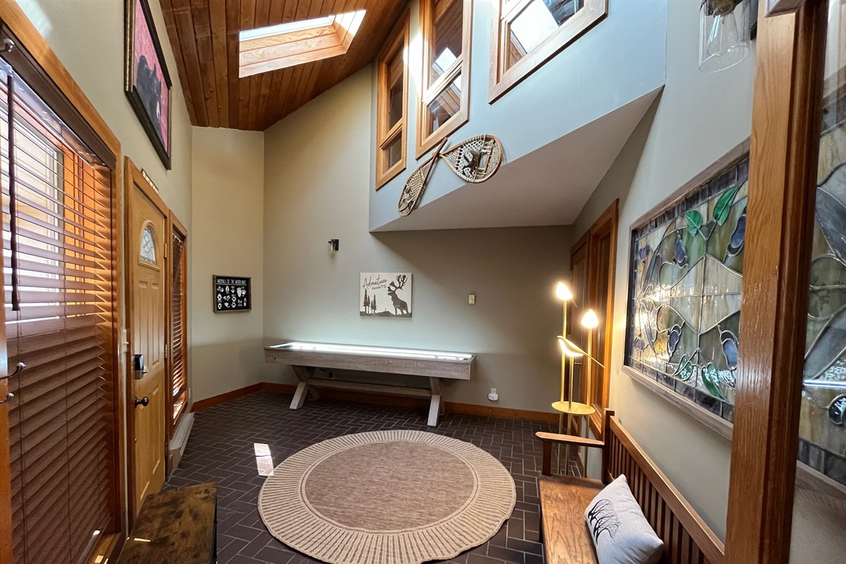 Entry way with Shuffle Board