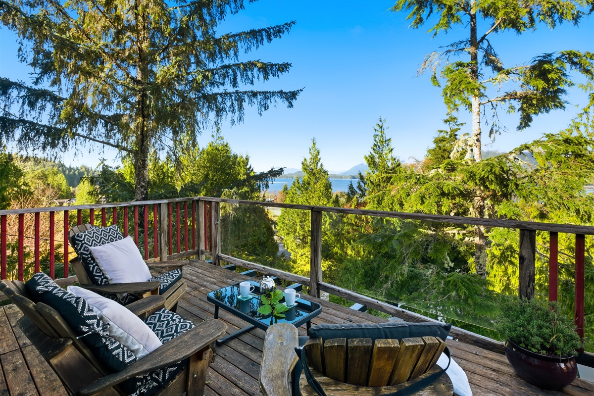 Raven's Treehouse | Tofino Vacation Rentals