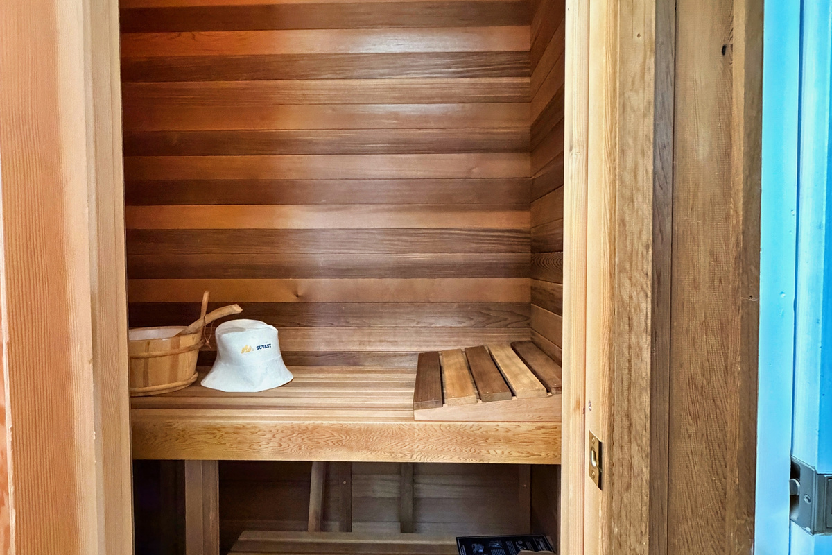 Sauna in lower level ensuite bathroom