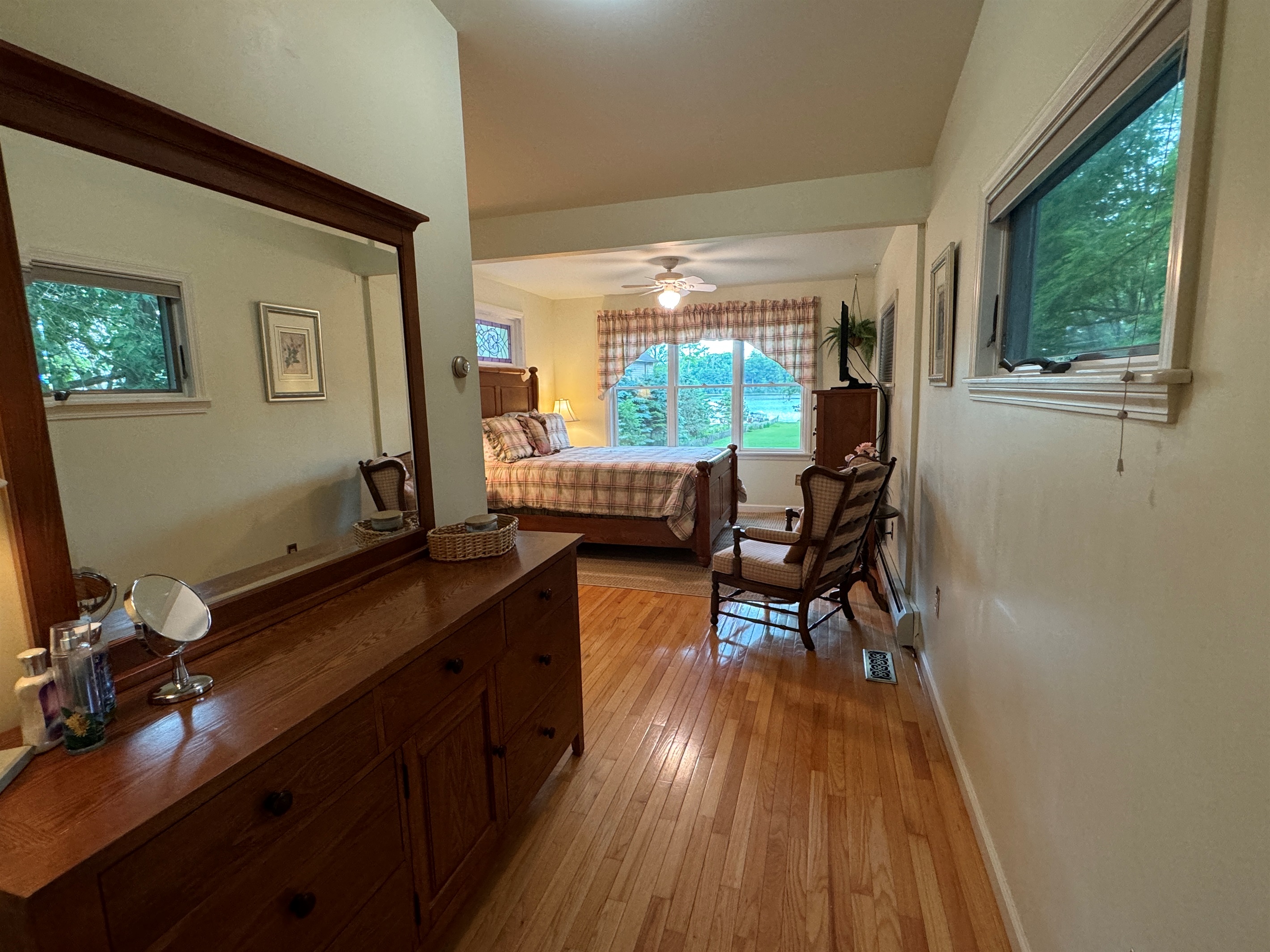 Master suite, lots of room.