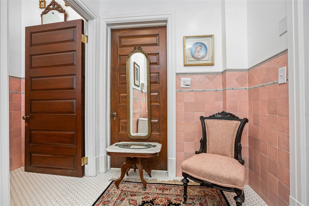 Baldwin Suite Summit Street Inns WinstonSalem Historic Inns