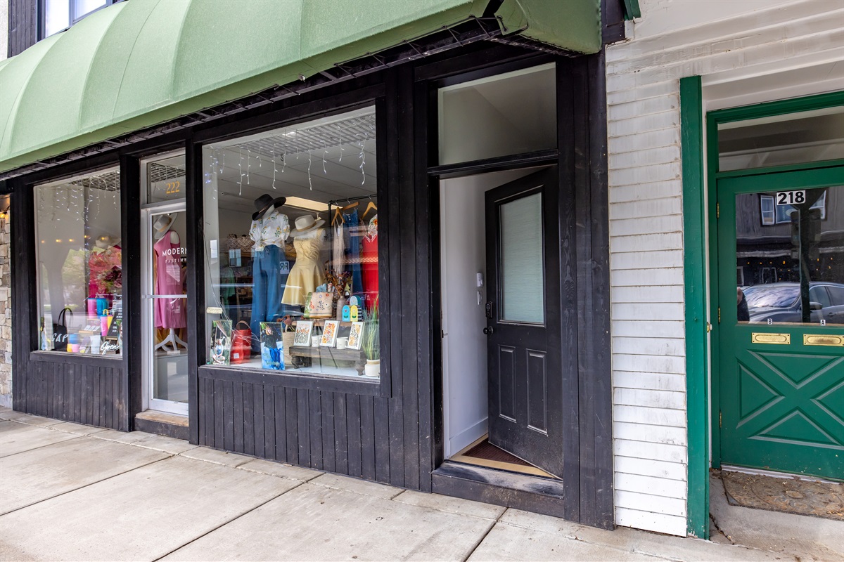 Exterior Entry on Central Ave