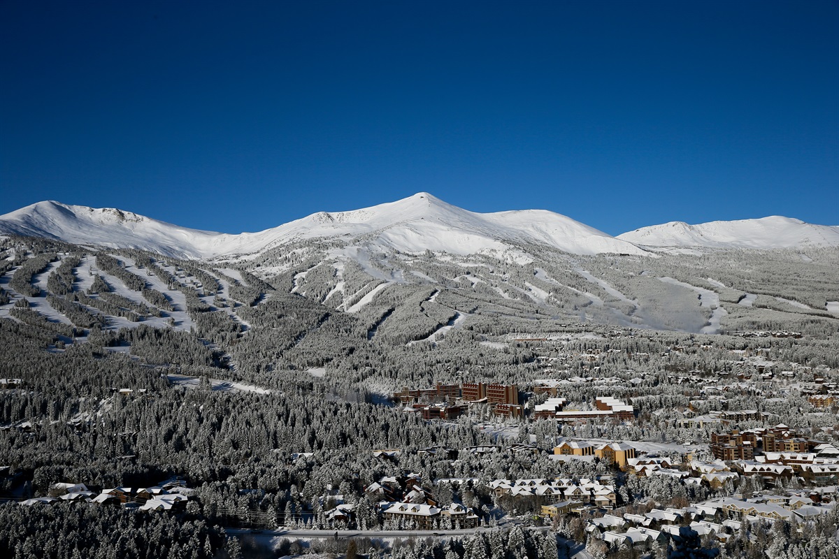 Breckenridge Opens November 7th 2025