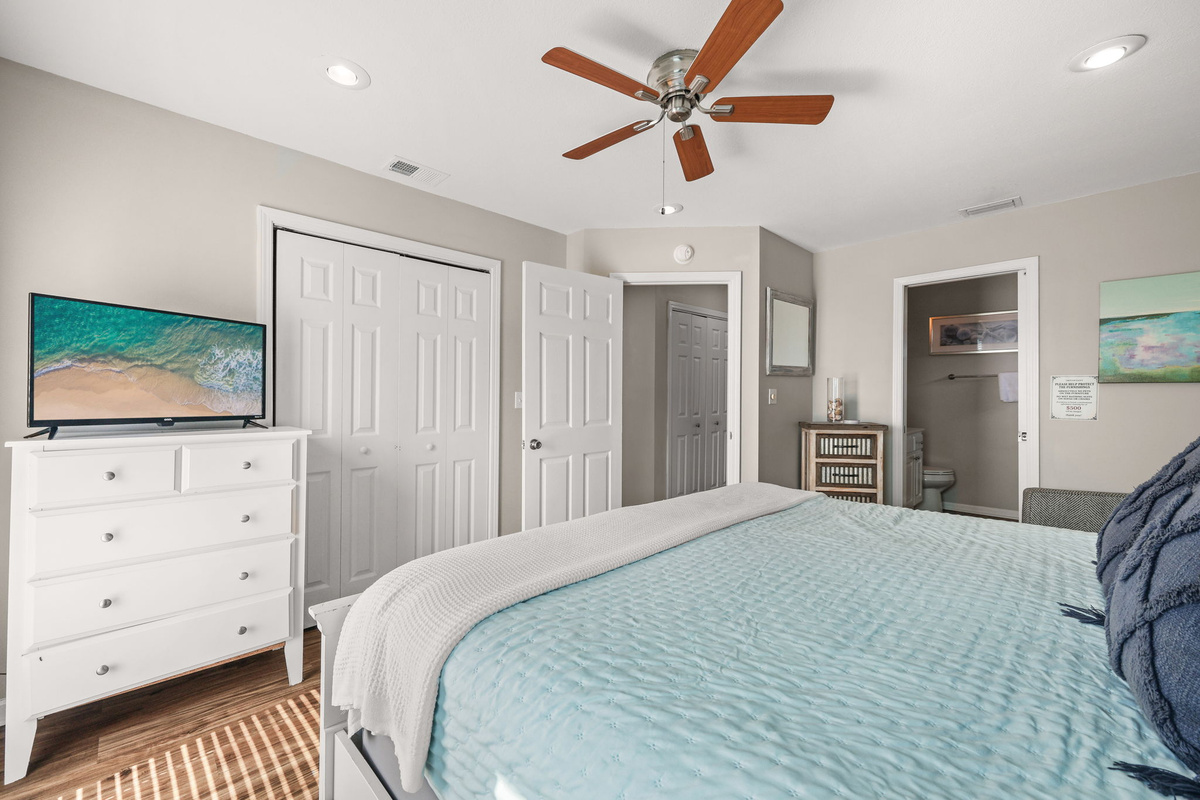 Primary Bedroom - King Bed
