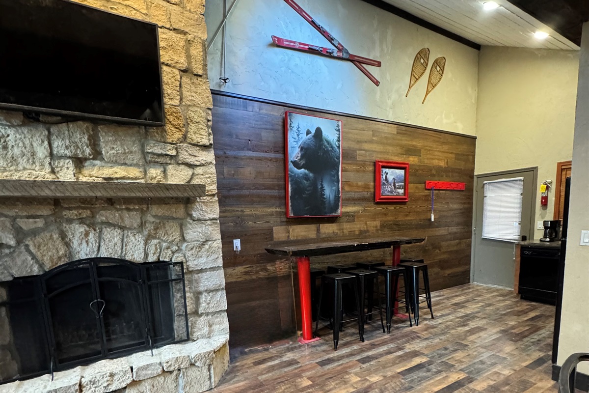 Bar style table, room for 8